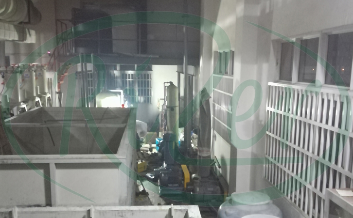 電泳廠采購的羅茨鼓風(fēng)機(jī)