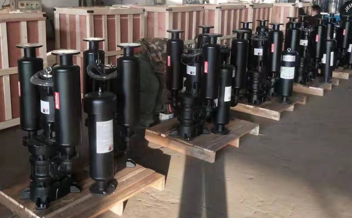 該河道治理工程采用的沉水風(fēng)機(jī)